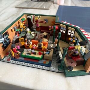 Lego central perk